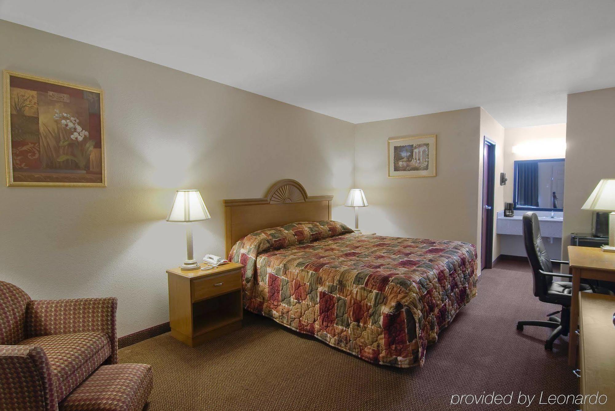 Americas Best Value Inn Deridder Room photo